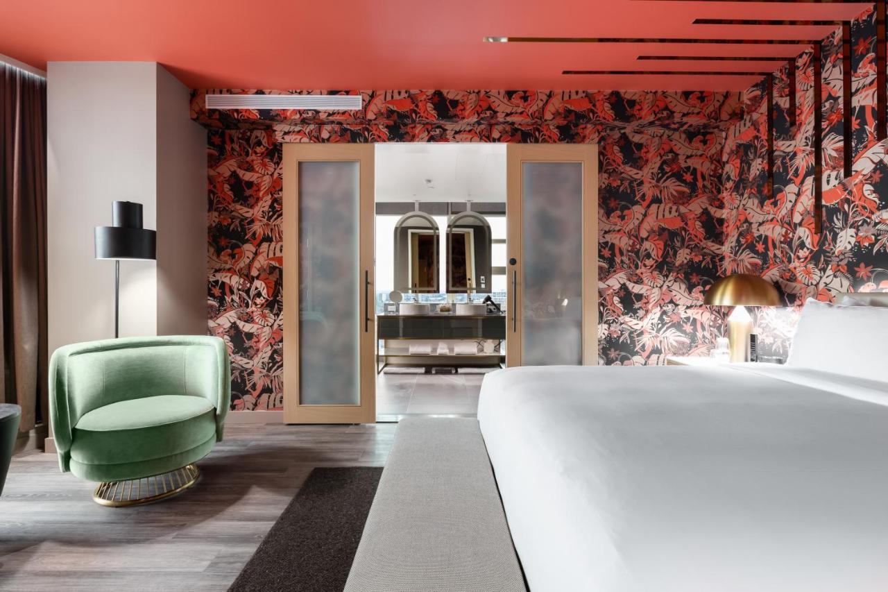 Versante Hotel Richmond Eksteriør bilde A room at the hotel